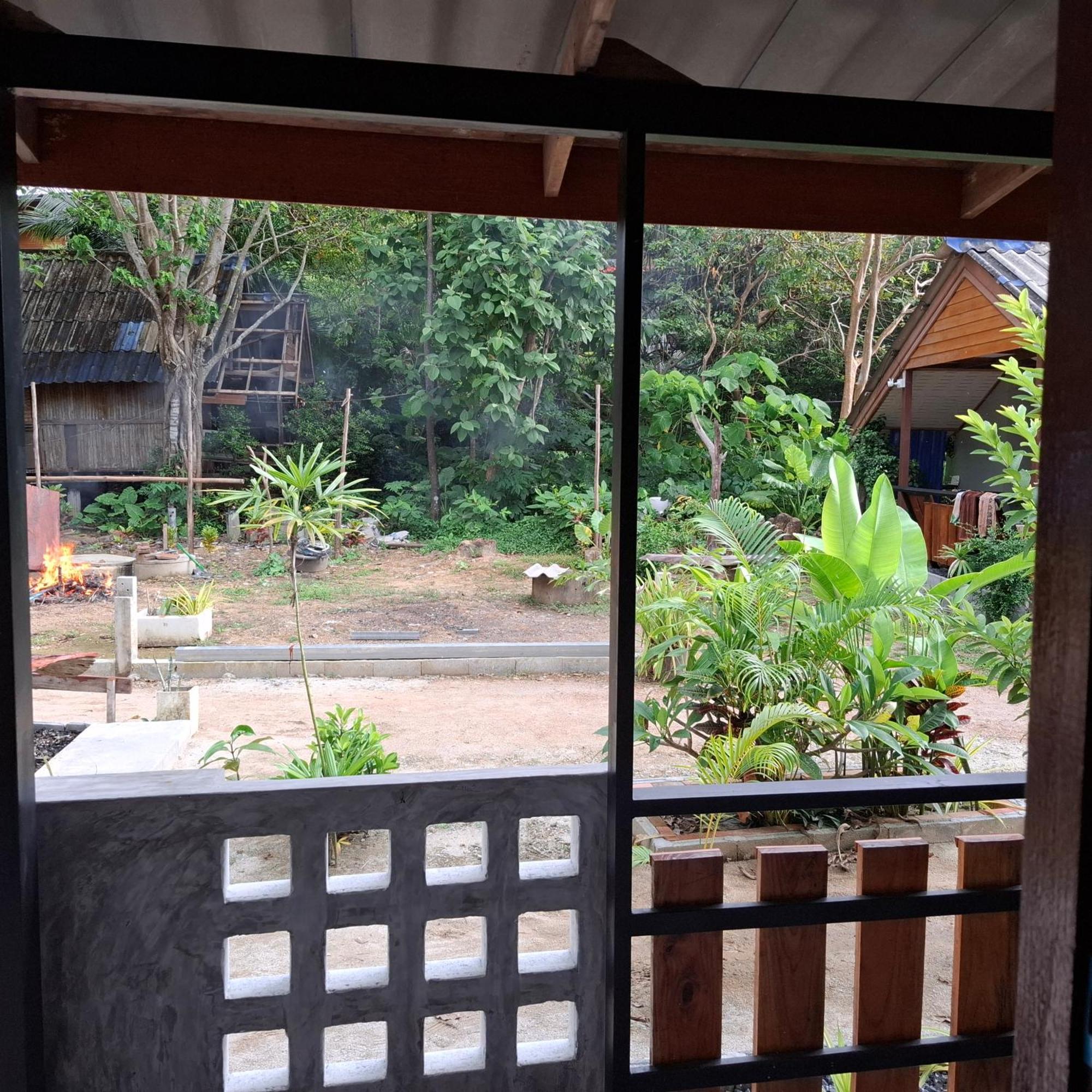 Villa Lanta Valom Buri Ko Lanta Esterno foto