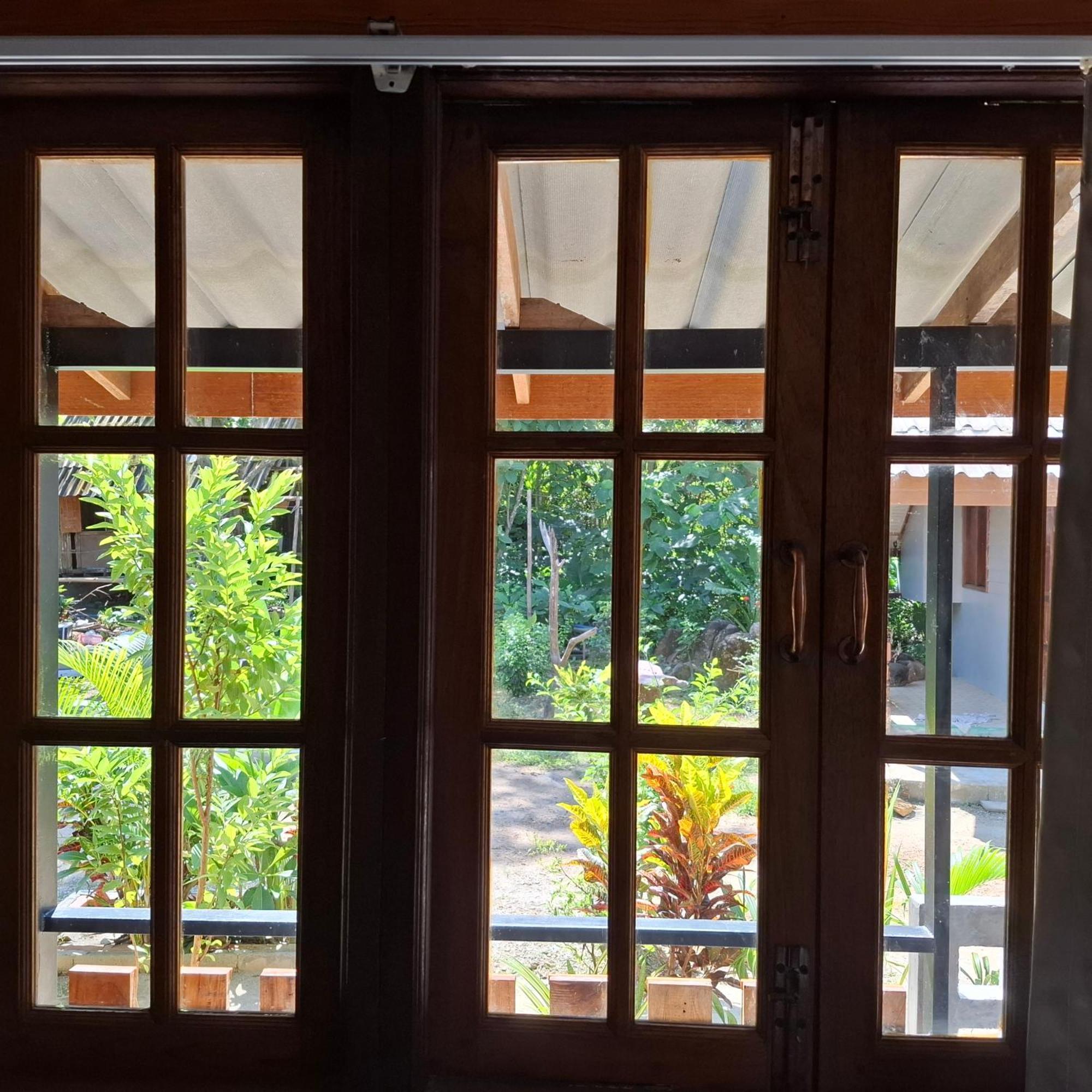 Villa Lanta Valom Buri Ko Lanta Esterno foto