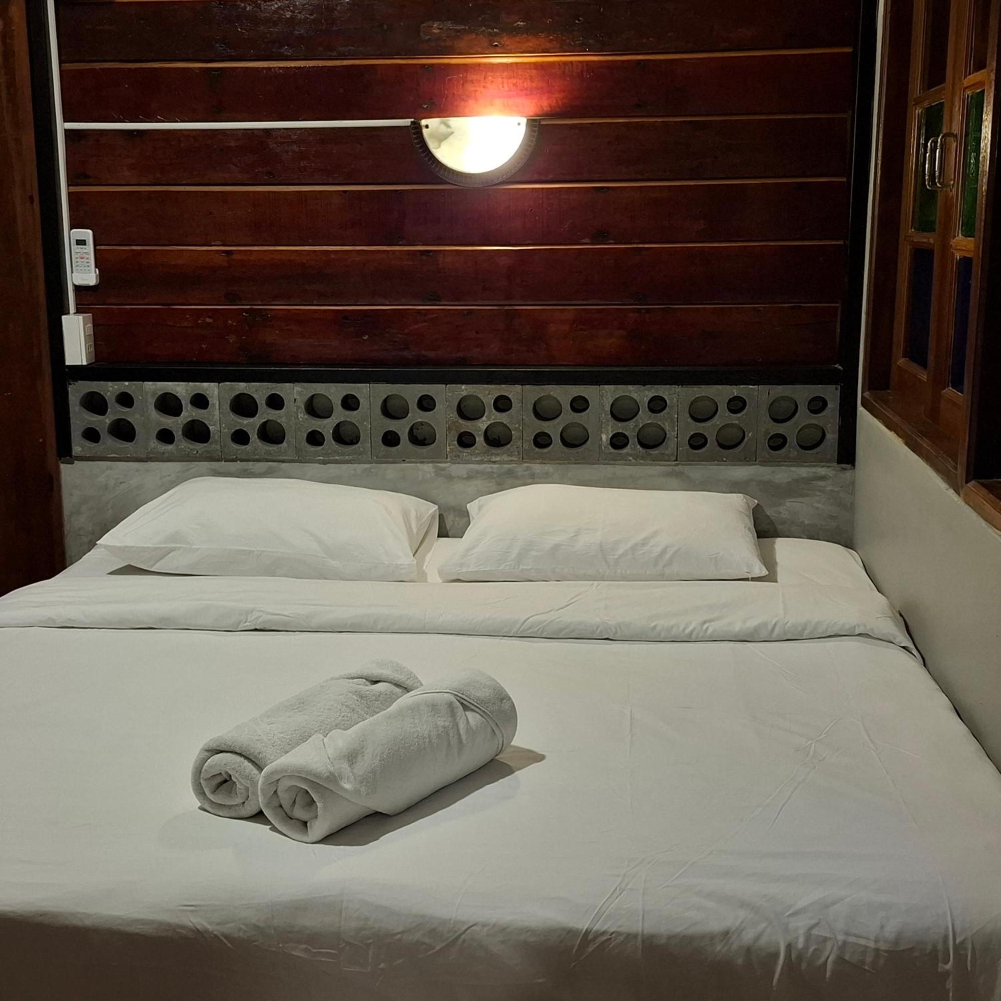 Villa Lanta Valom Buri Ko Lanta Esterno foto